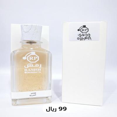 فخامة الأخشاب بروح الطبيعة. عطر وودي العربية